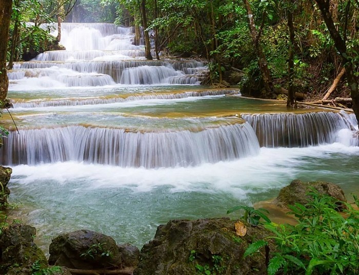 Kanchanaburi day trip or many days Mae Huai Khamin Waterfall and Erawan Waterfall